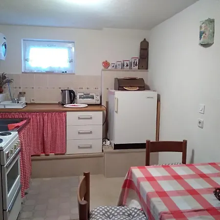 Tri Palme Apartment